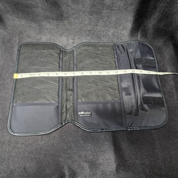 CD Projects Black Folding Carrying Case w/ Zippered Pocket Holds 20 CD's - Picture 5 of 7